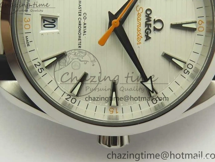 0411 SmoothTexture Aqua Terra 150M Master Chronometers VSF 1:1 Best Edition White Dial Orange Hand on Black Rubber Strap A8900 Super Clone 8011